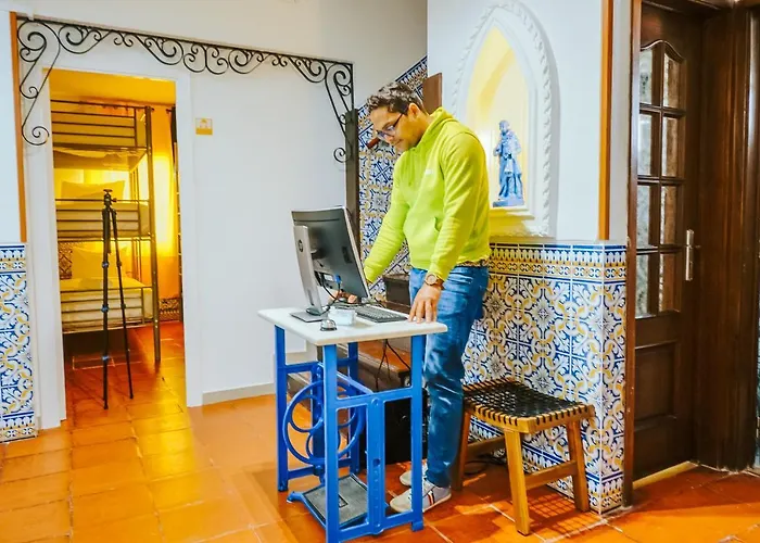 Help Yourself - Restelo