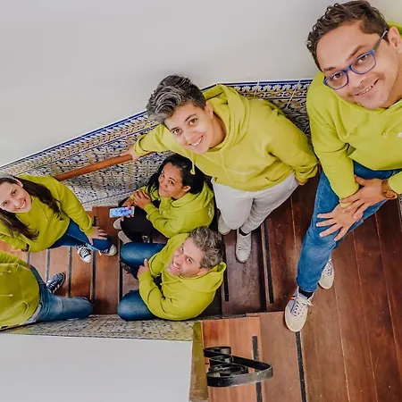 Hostal Help Yourself - Restelo Lisboa