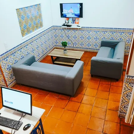 Help Yourself - Restelo Hostal Lisboa