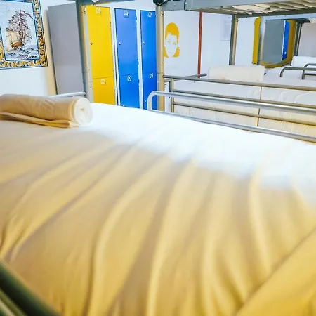 Auberge de jeunesse Help Yourself - Restelo