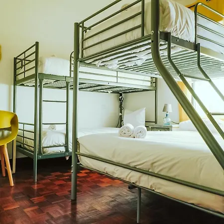 Vandrerhjem Help Yourself - Restelo